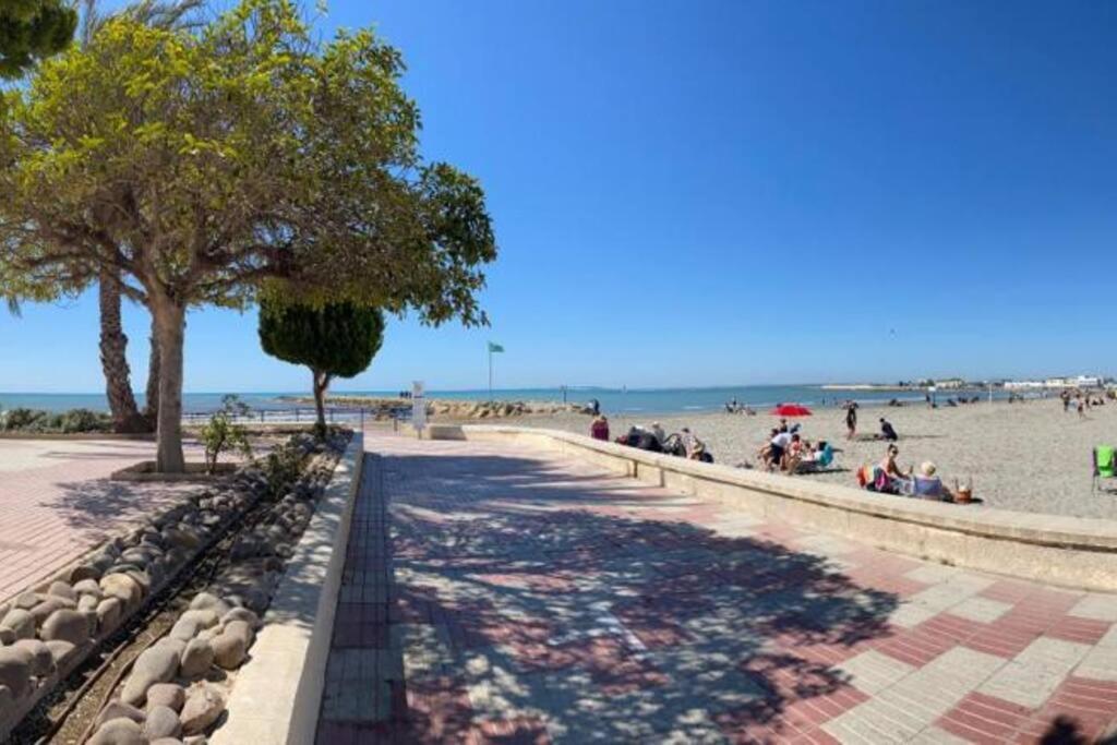Playa Levante *